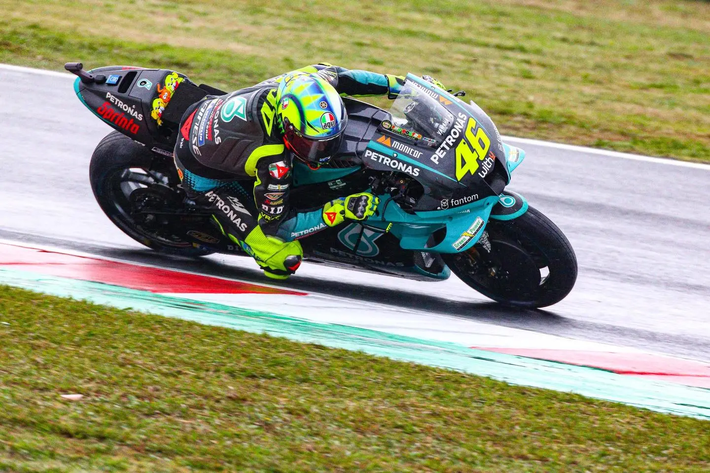 MotoGp a Misano: l'ultima di Valentino, il ricordo del Sic e il match point di Quartararo