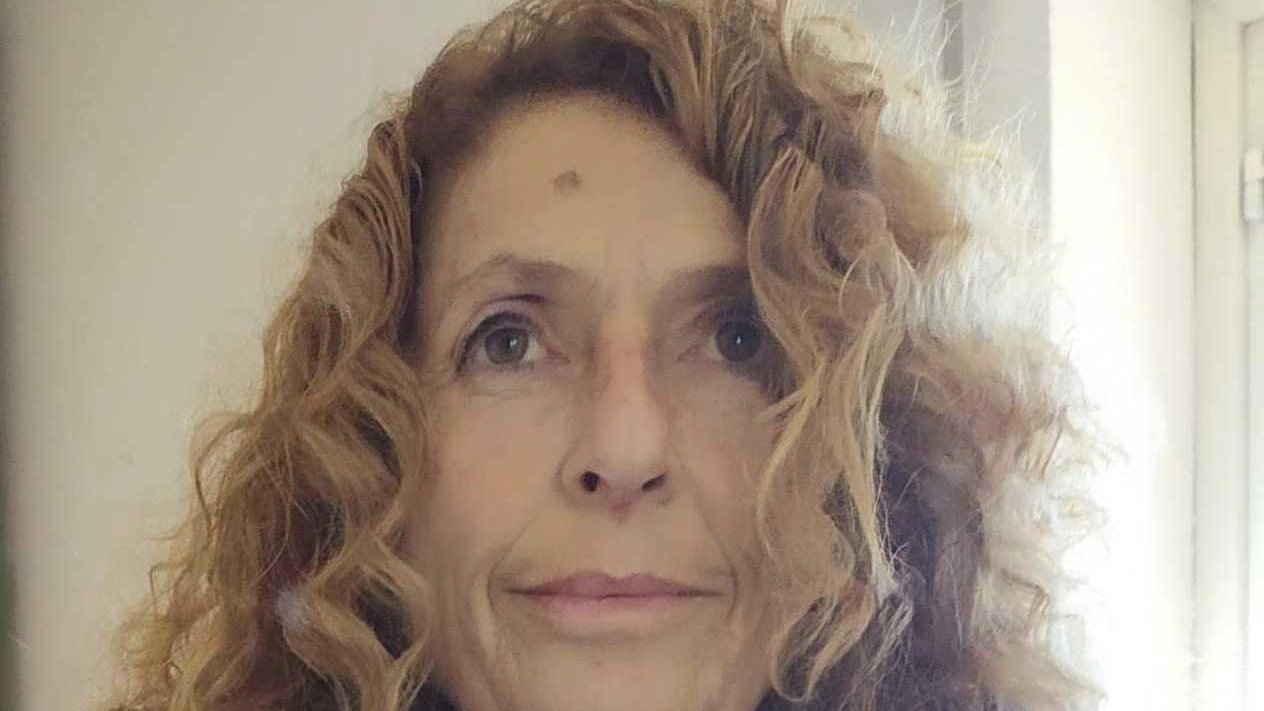 Progetto “Andiamo oltre“ Donne vittime di violenza Più sopporto psicologico Progetto “Andiamo oltre“ Donne vittime di violenza Più sopporto psicologico