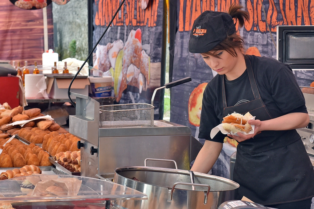 Gli stand dello «Street food village»