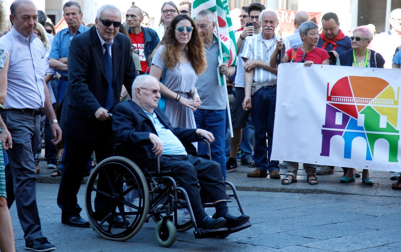 immagine di sfondo 24