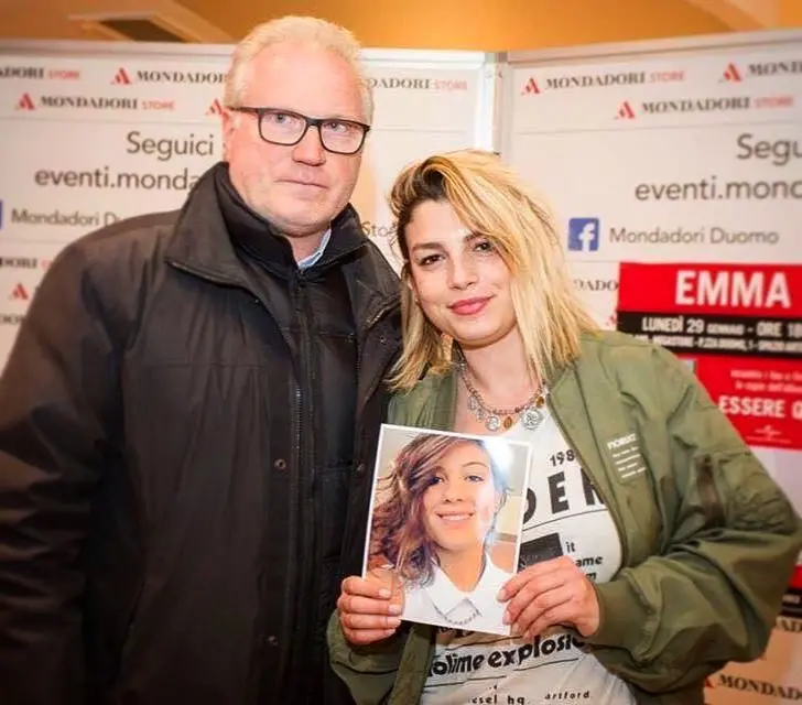 Incidente di Aosta, il padre di Federica Banfi da Emma Marrone