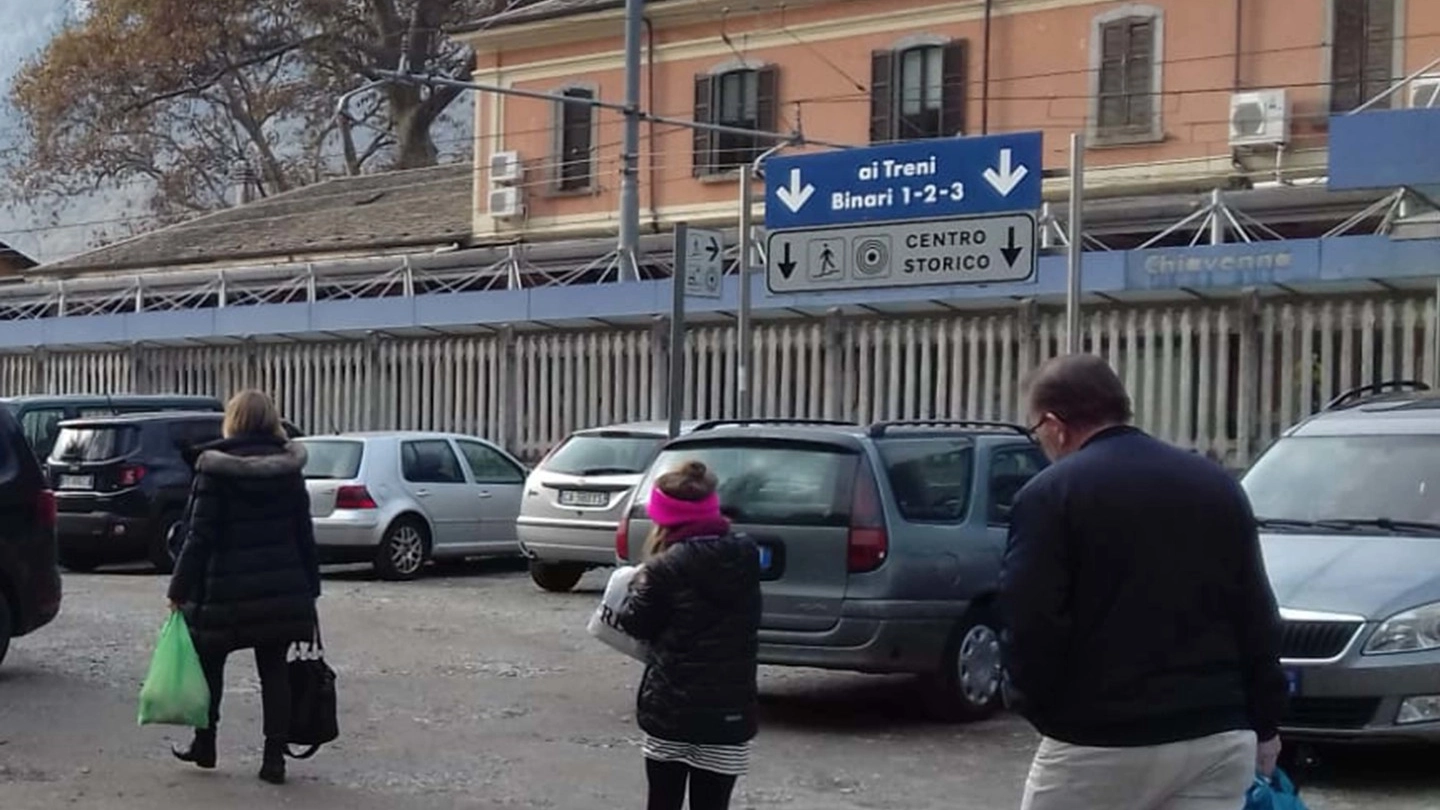 A Chiavenna la biglietteria presente all’interno della stazione cesserà il primo aprile