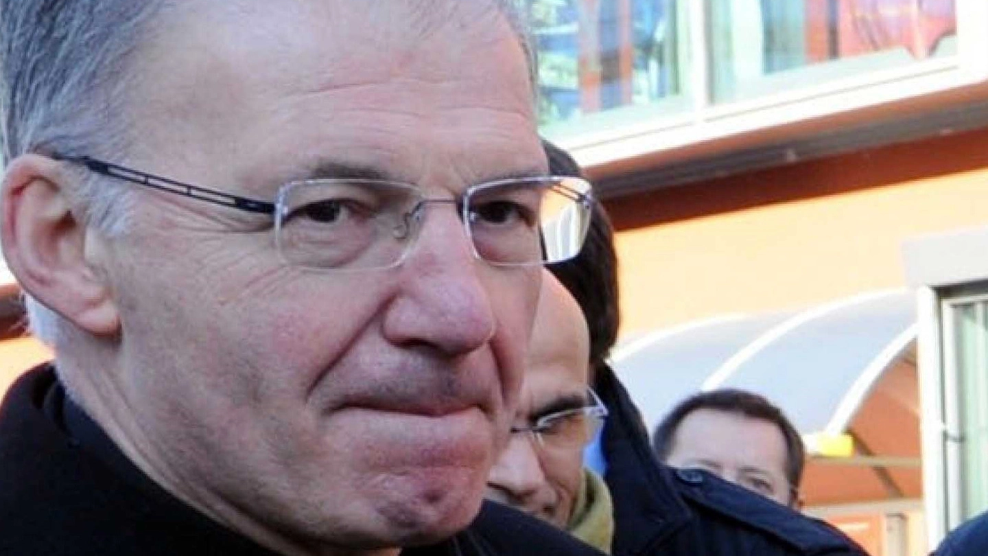 Don Mauro Inzoli, 66 anni, leader carismatico  di Comunione e Liberazione, è accusato di abusi sessuali 