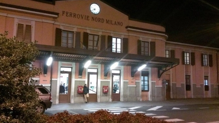 La stazione delle Ferrovie Nord in piazza Cadorna La stazione delle Ferrovie Nord in piazza Cadorna