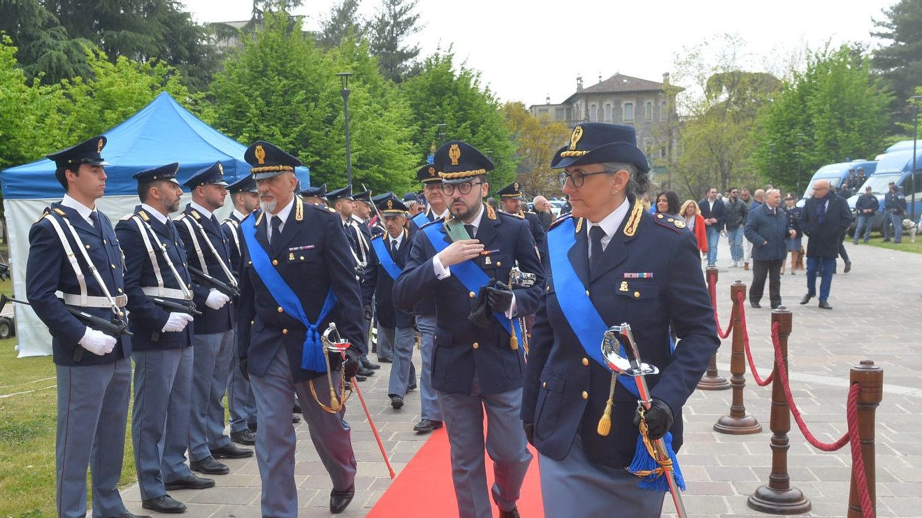 "Attiveremo un presidio negli ospedali di Busto e Gallarate" "Attiveremo un presidio negli ospedali di Busto e Gallarate"