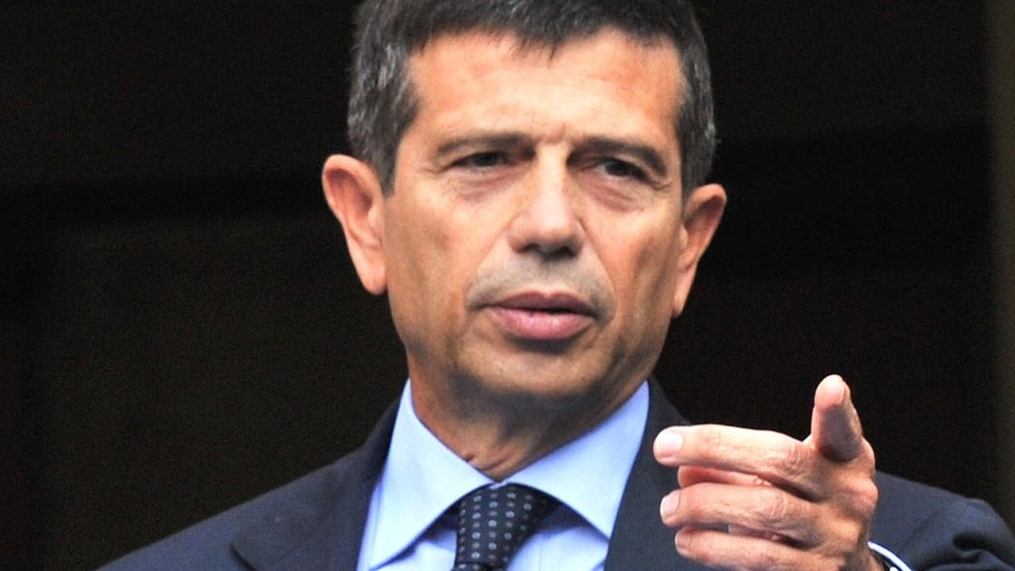 Il ministro ai Trasporti  e Infrastrutture Maurizio Lupi (Newpress)