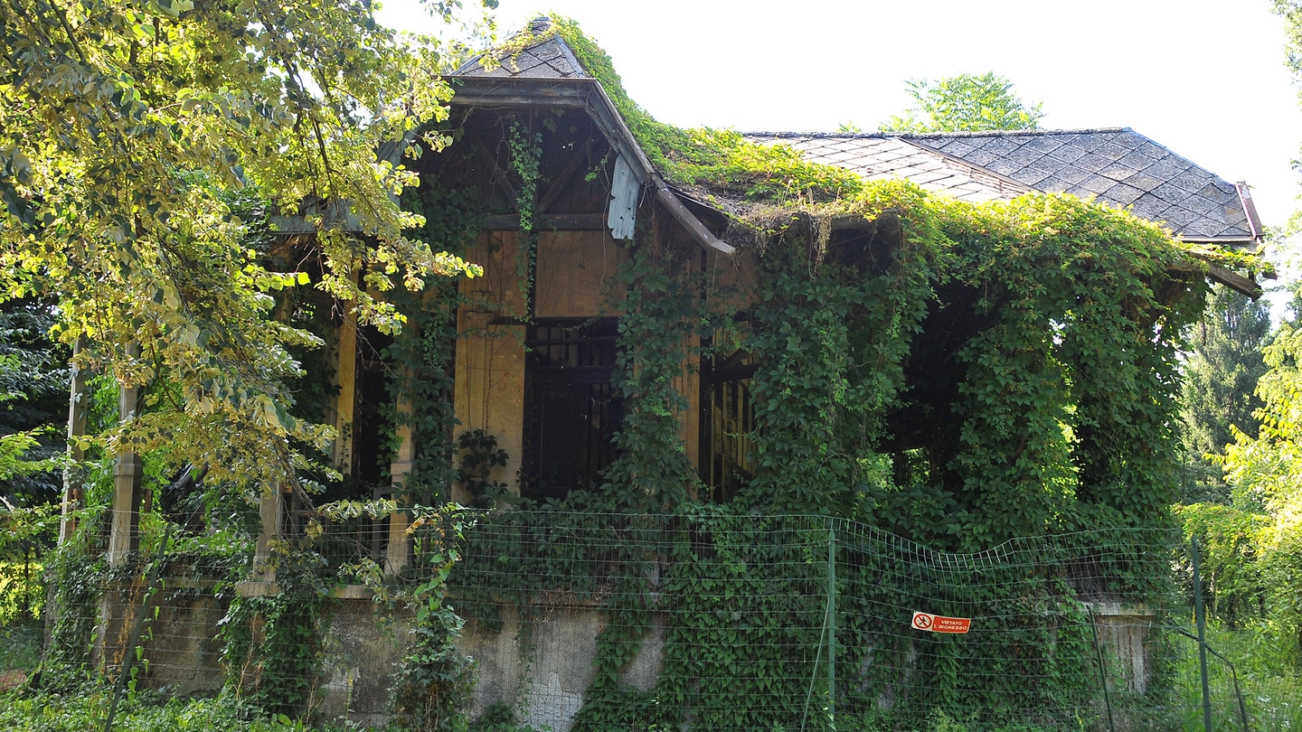 Il solarium dell'ex sanatorio di Legnano