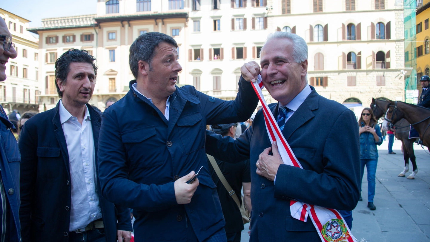 Matteo Renzi in piazza a Firenze (ImagoE)