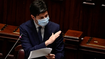 Vaccino Covid, Speranza: il 2 dicembre presenterò il piano