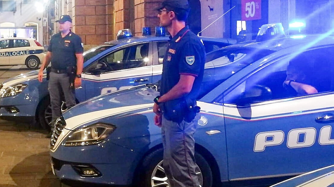 Polizia Polizia