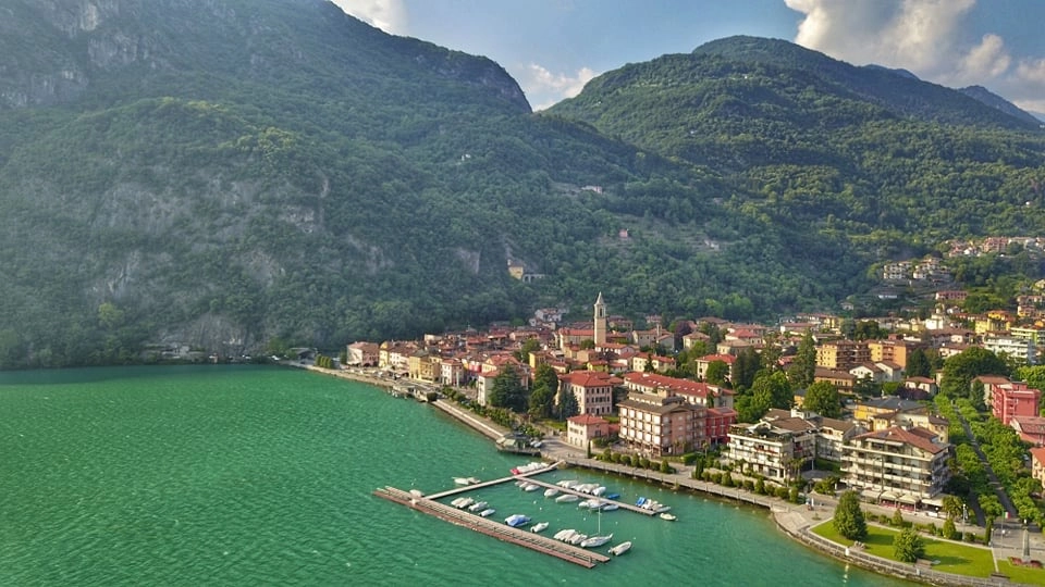 immagine di sfondo 8