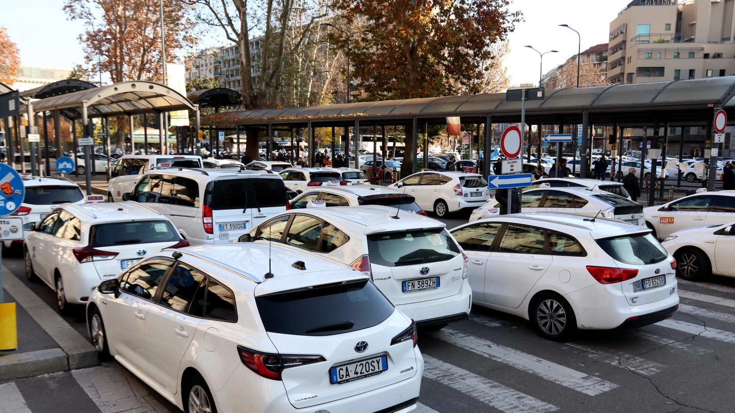 Sciopero dei taxi a Milano
