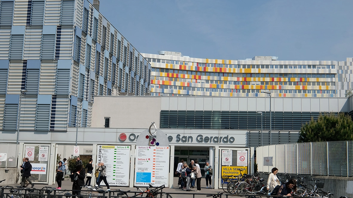 Burago, folgorato ancora ricoverato all'ospedale San Gerardo Burago, folgorato ancora ricoverato all'ospedale San Gerardo
