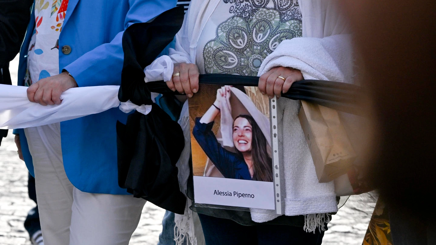 Manifestazione a sostegno delle donne dell'Iran e per la liberazione di Alessia Piperno 