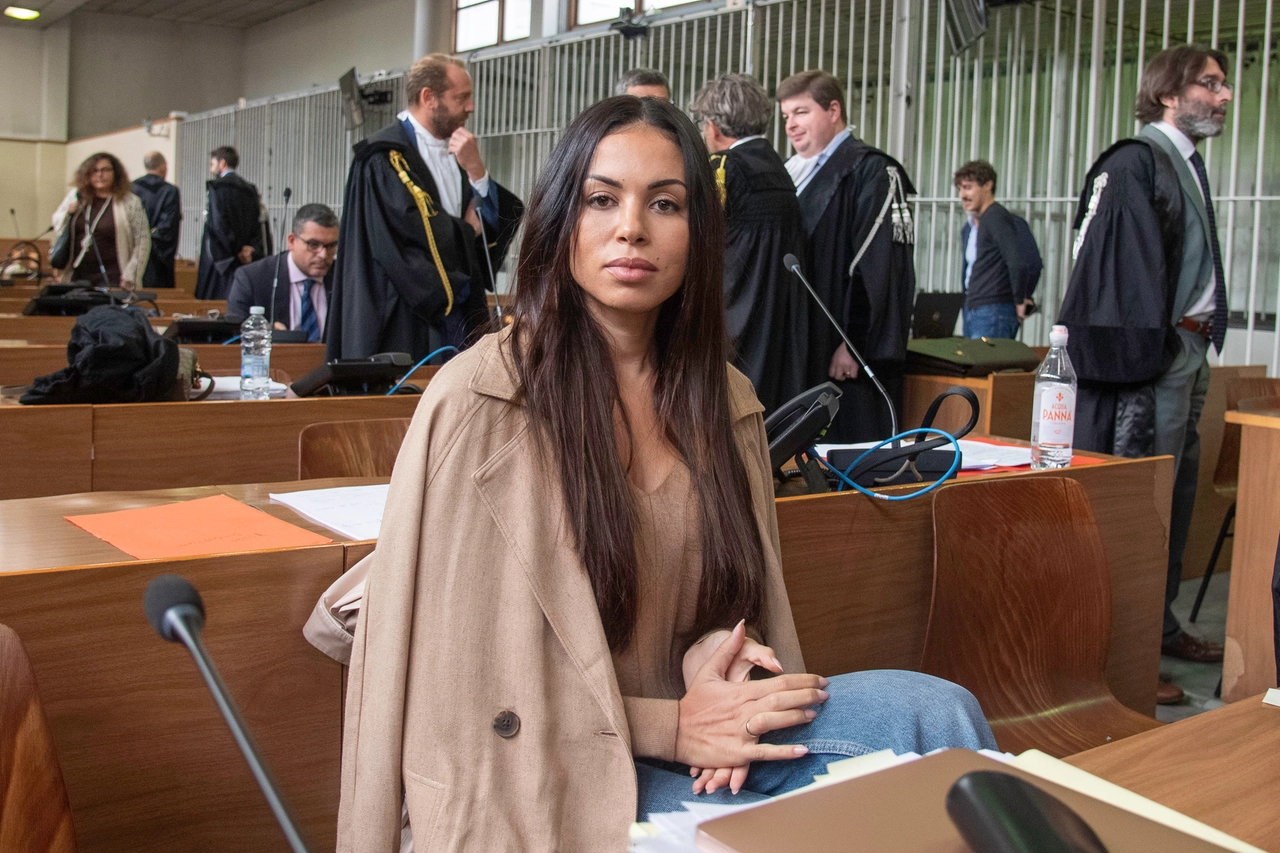 Karima El Mahroug, detta Ruby, in aula durante il processo che prende il suo nome