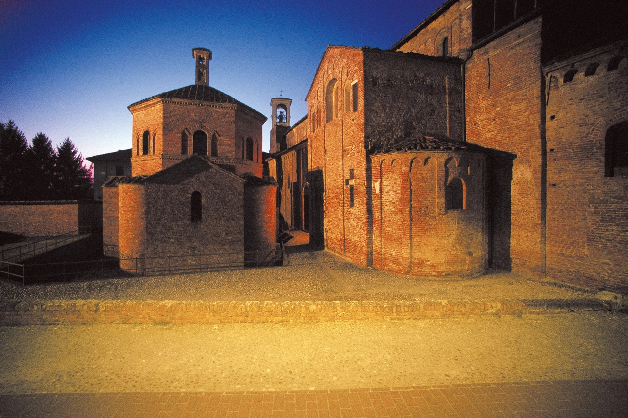 Un antico borgo della Lomellina