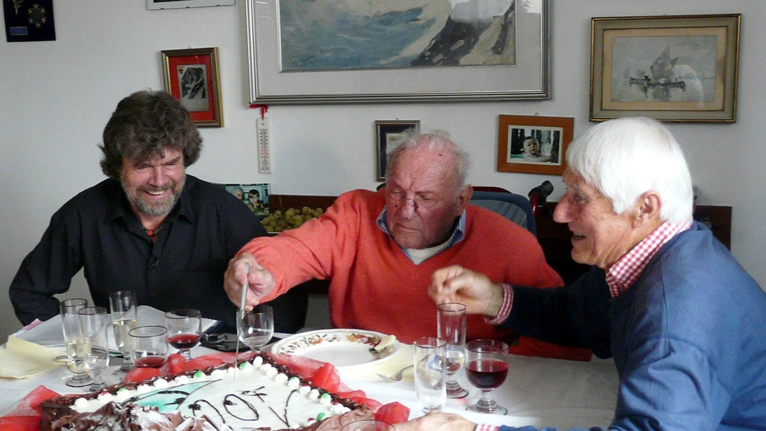Riccardo Cassin festeggia i 100 anni con Messner e Bonatti