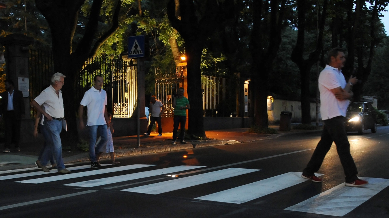 Segnali luminosi all’attraversamento di via Matteotti (Studiosally)