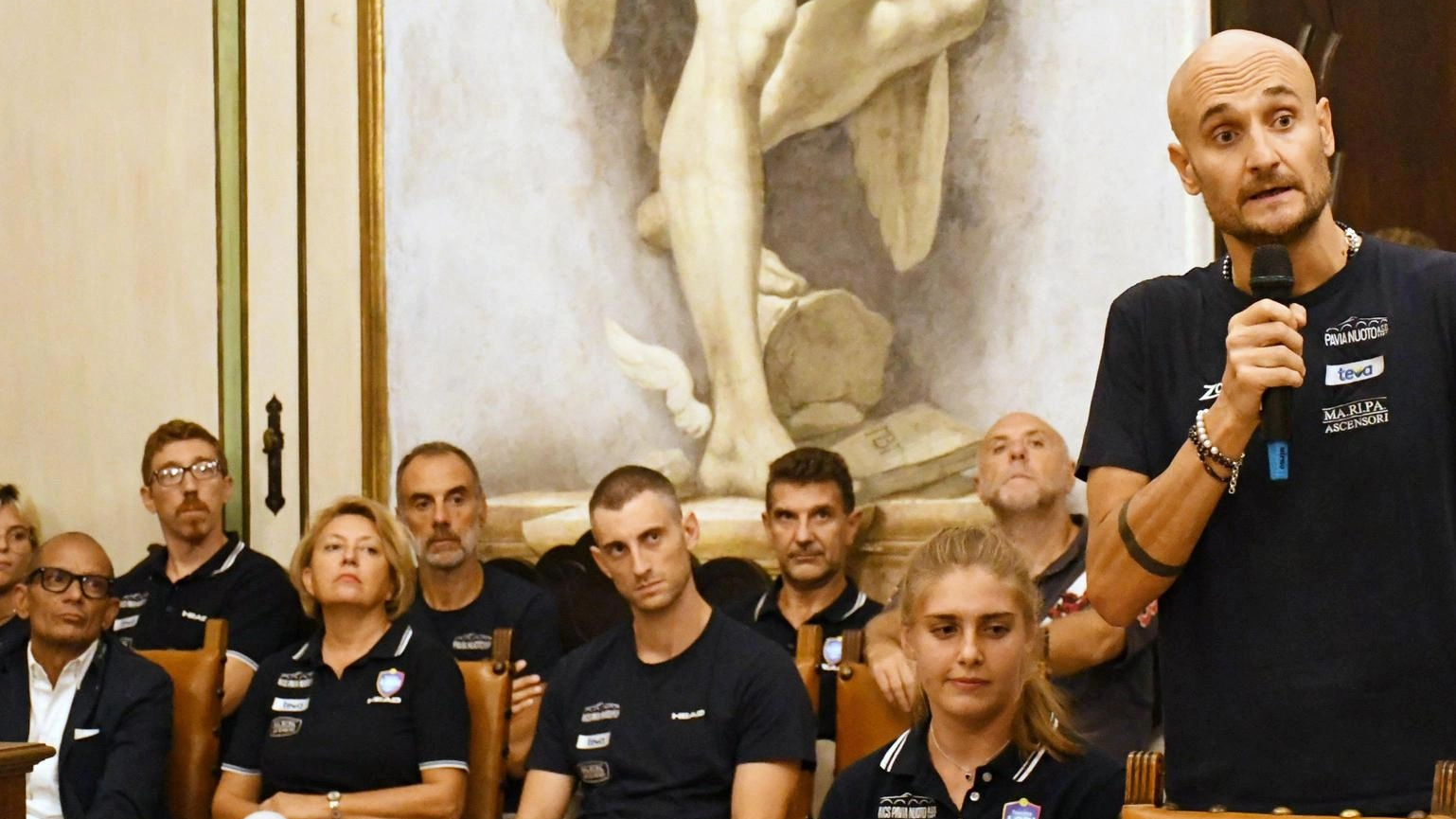 Impianto chiuso da maggio. Piscina coperta inagibile. Asm rinuncia alla gestione Impianto chiuso da maggio. Piscina coperta inagibile. Asm rinuncia alla gestione