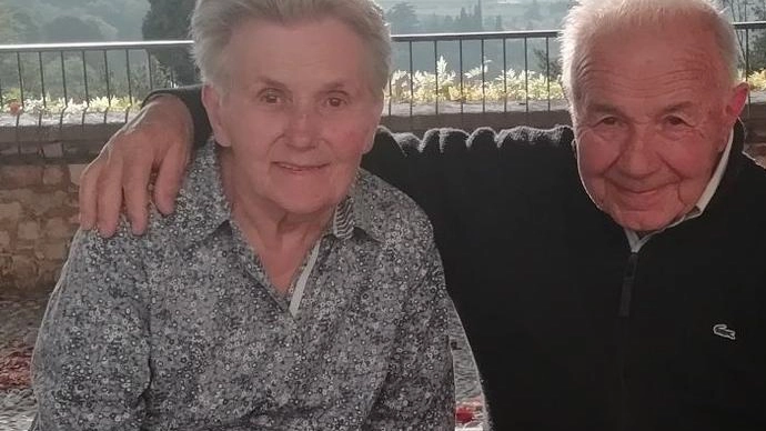 Luigi Bina e della moglie Angela Benecchi, di 90 e 84 anni Luigi Bina e della moglie Angela Benecchi, di 90 e 84 anni