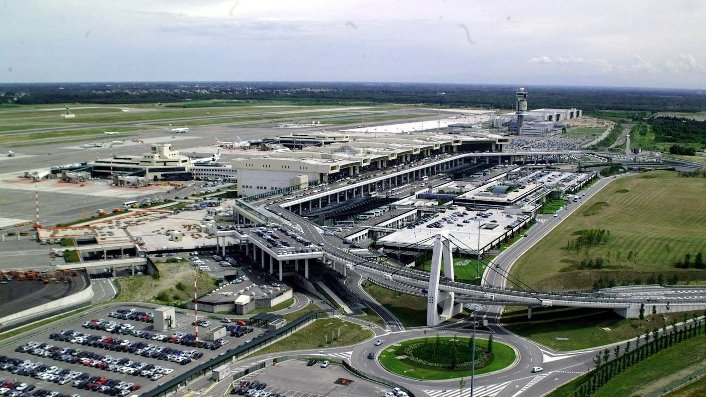 L'aeroporto di Malpensa si stende nella brughiera del Varesotto