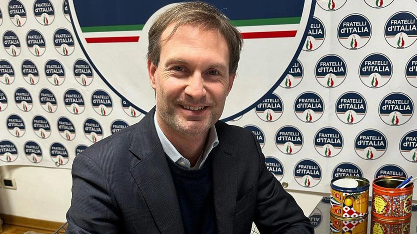 Consiglio regionale al via, Pd-Terzo Polo: è subito lite