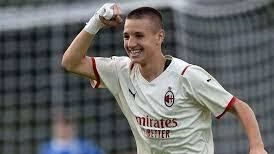 Camarda, il golden boy rossonero continua a “bruciare” le tappe Camarda, il golden boy rossonero continua a “bruciare” le tappe
