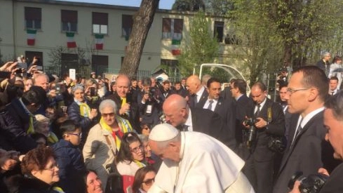 Papa Francesco a Milano (Foto Twitter Papa Milano 2017)