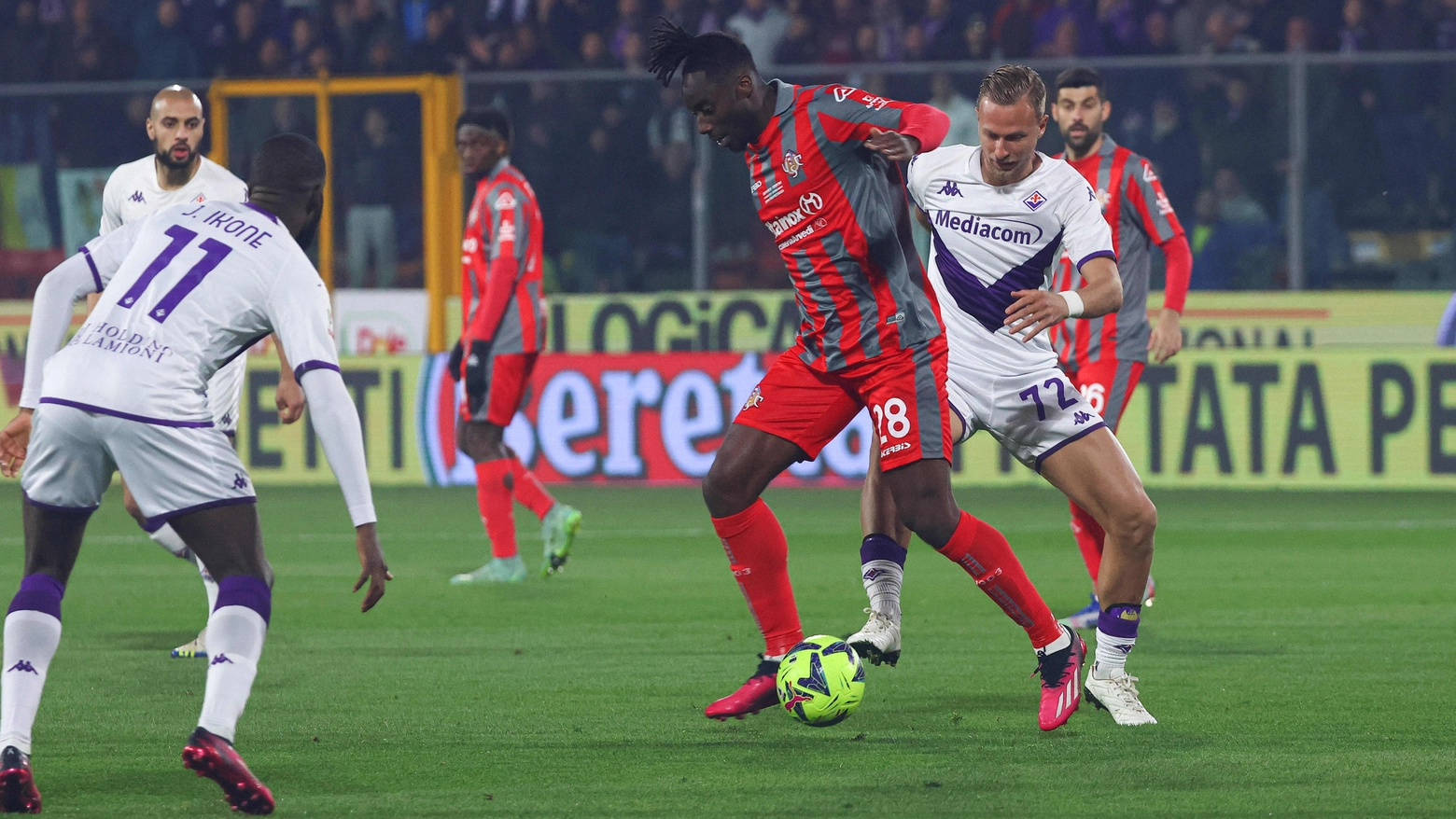 Cabral e Nico Gonzalez su rigore firmano la vittoria