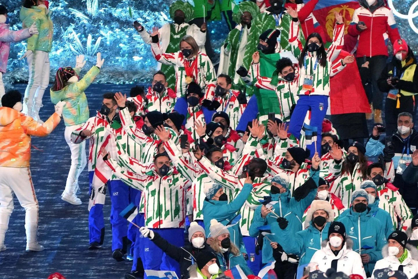 Gli atleti azzurri alla cerimonia finale di Pechino