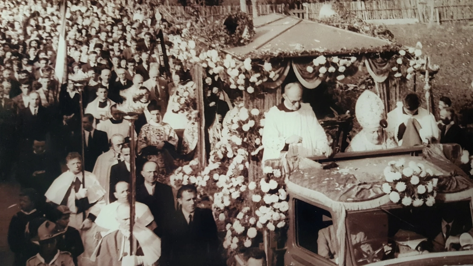 Un'immagine dell'arrivo delle spoglie del santo nel 1949 Un'immagine dell'arrivo delle spoglie del santo nel 1949