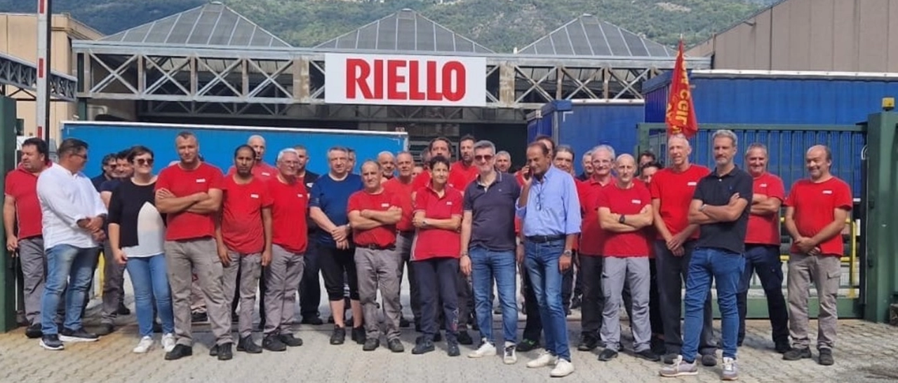 Morbegno, sciopero riuscito alla Riello. Perché il futuro della storica azienda è a rischio
