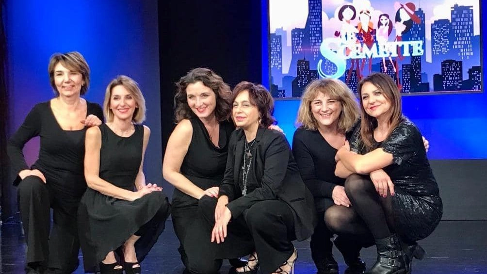 La comicità sul palco. Le Scemette raccontano la vita delle donne La comicità sul palco. Le Scemette raccontano la vita delle donne