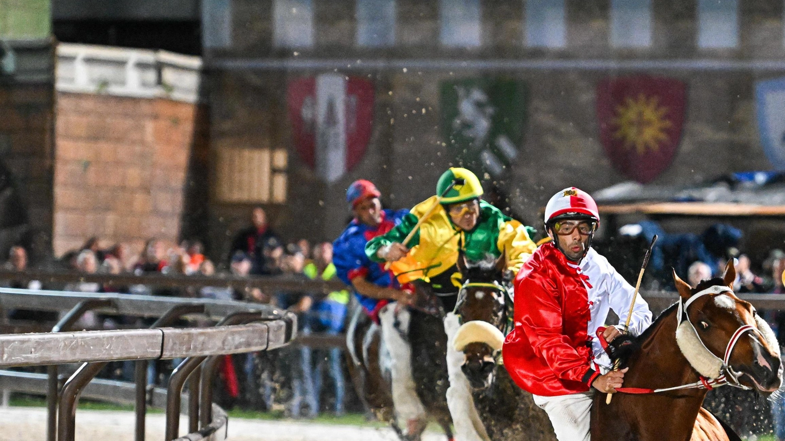 Cariche da rinnovare al Collegio di Legnano: Palio di Legnano in vista?
Cariche da rinnovare al Collegio di Legnano: Palio di Legnano in vista?