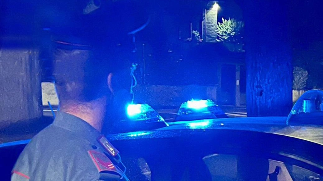 Atti osceni a Seregno: madre e figlia minacciate da marocchino al bar
Atti osceni a Seregno: madre e figlia minacciate da marocchino al bar