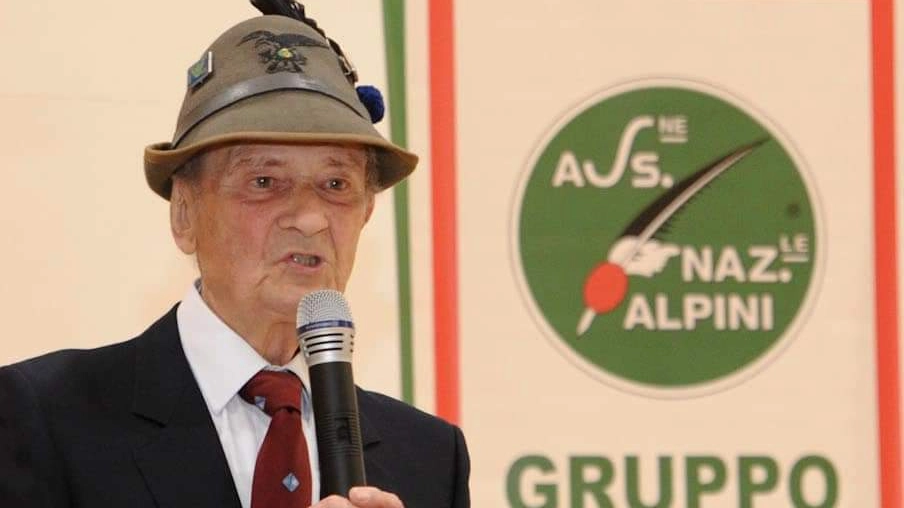 L'ex presidente degli alpini a Sesto, Luigi Ponti
