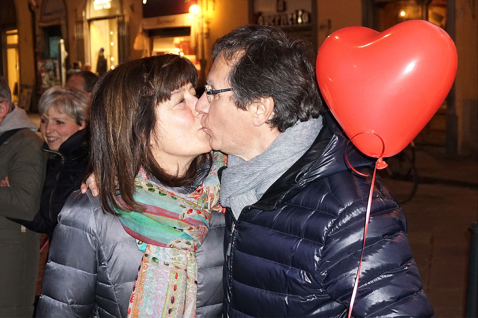 I baci in piazza a Montevarchi per San Valentino