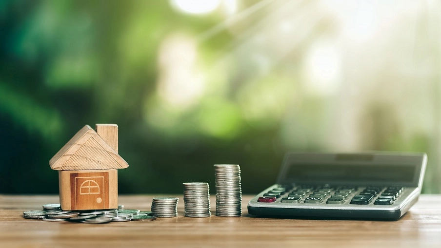 Inflazione, crollano i prestiti. Tassi alti e paura di non farcela. Il valore dei mutui cala del 9%