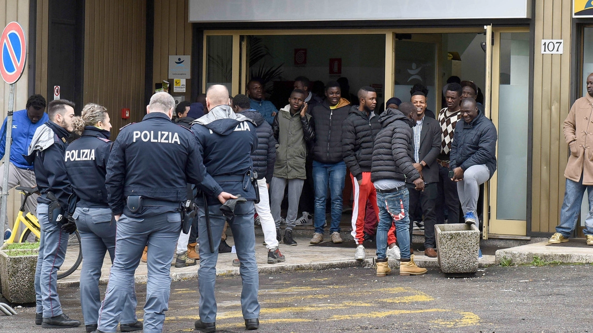 La protesta dei profughi a Varese