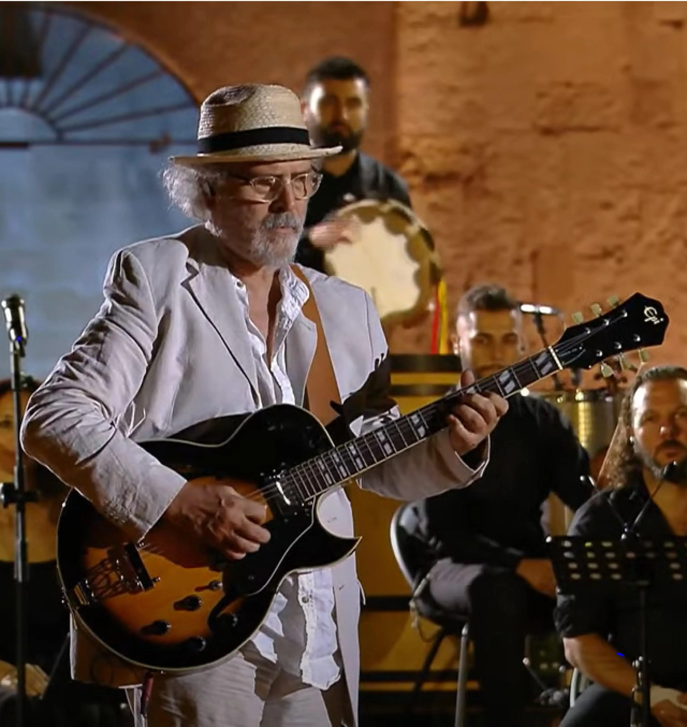 Addio a Daniele Durante: morto a 66 anni il genio della pizzica