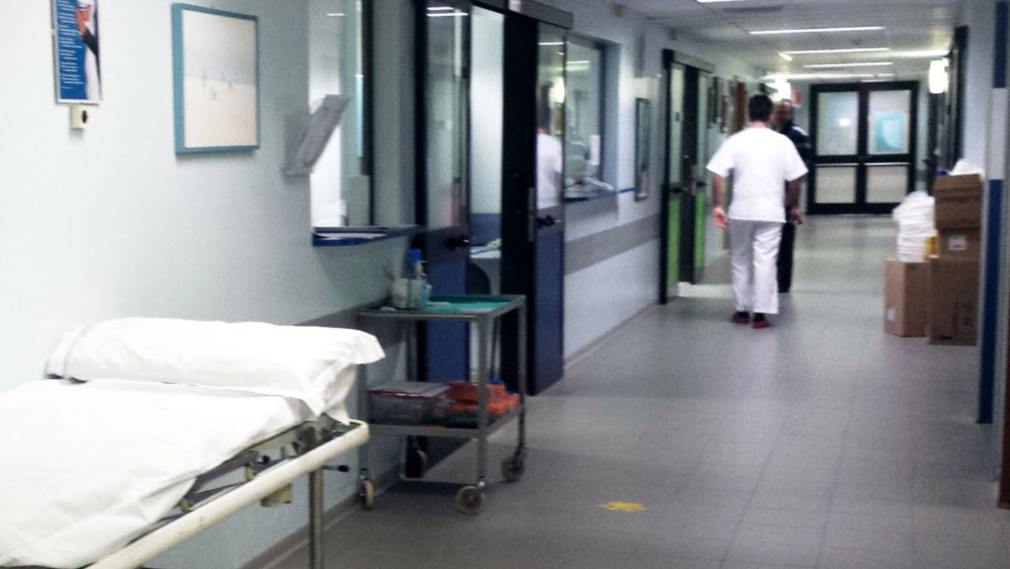 Sempre meno personale nei reparti e negli ambulatori e le liste d'attesa si allungano
