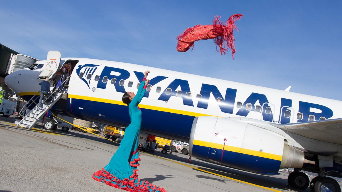Ryanair vola da Malpensa con un'esibizione di flamenco
