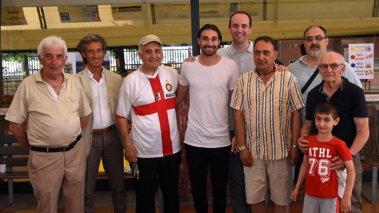 Marco Fossati, con la maglietta bianca, da Muggiò ai professionisti del Verona