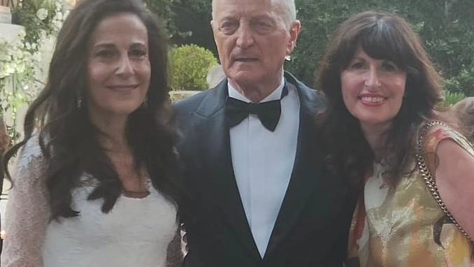 Il “Piccolo Principe“ alle nozze di Versace Il “Piccolo Principe“ alle nozze di Versace