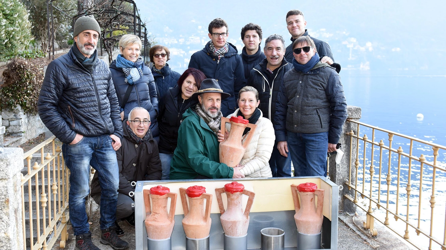 La cantina sperimentale di Vitivinicola Cernobbio a 22 metri di profondità e l’impresa del centro di immersione dedicato ai disabili