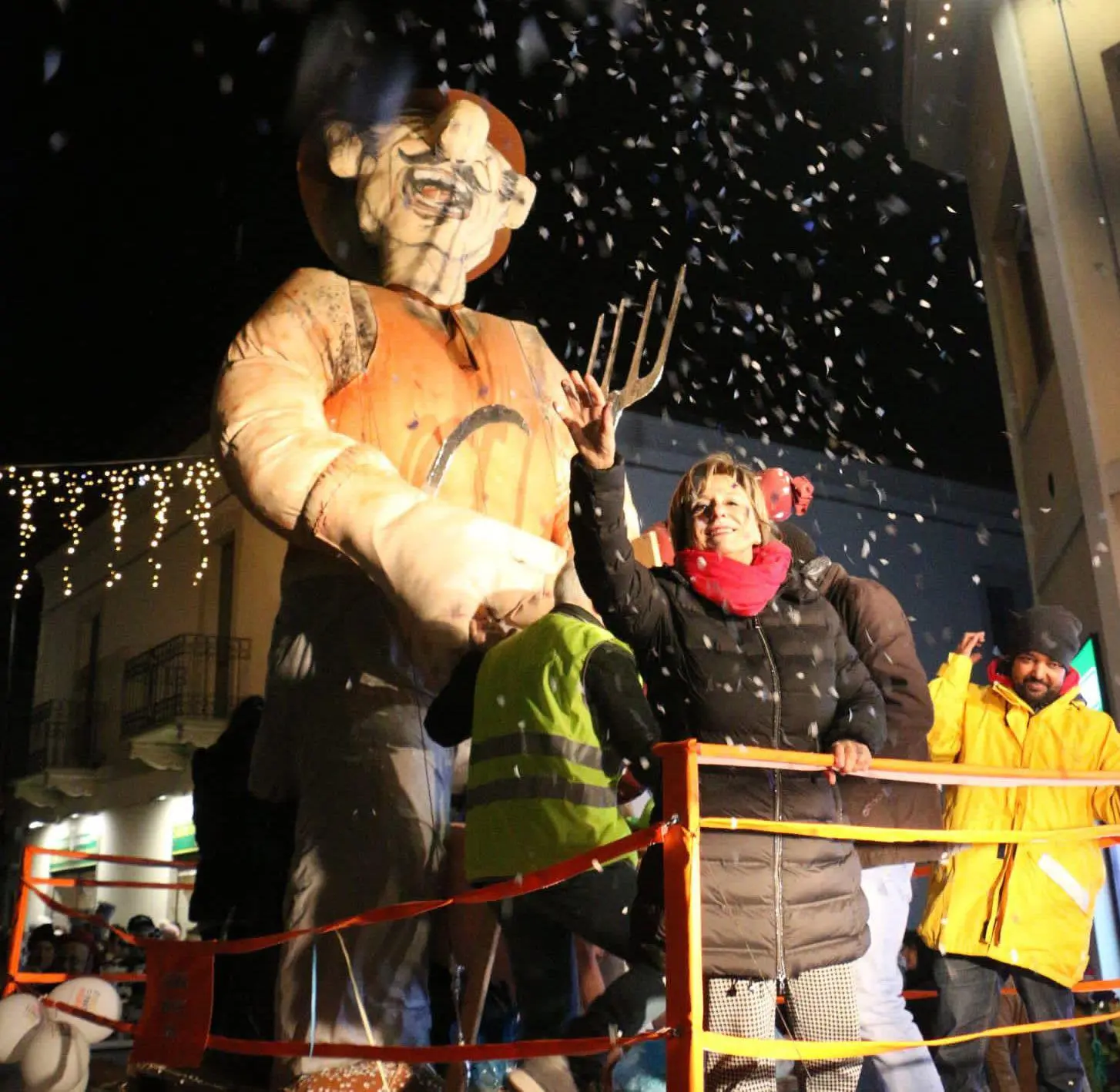 Carnevale, in settemila a Trezzo sull'Adda per il Povero Piero