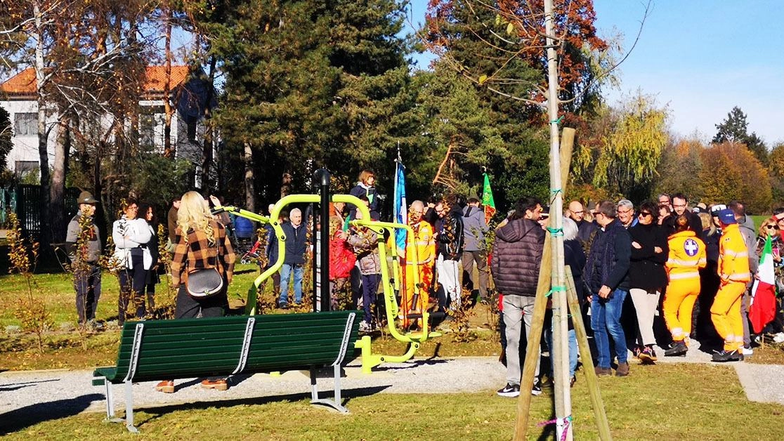 La palestra a cielo aperto. Allenamenti in Villa Dho La palestra a cielo aperto. Allenamenti in Villa Dho