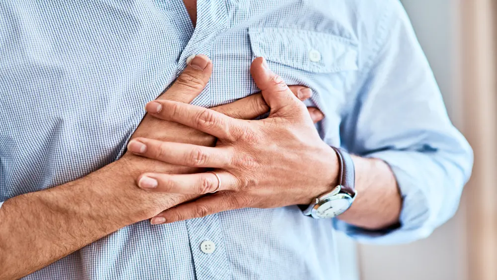 Infarto, proteina 'spugna' ripulisce le arterie del cuore: lo studio