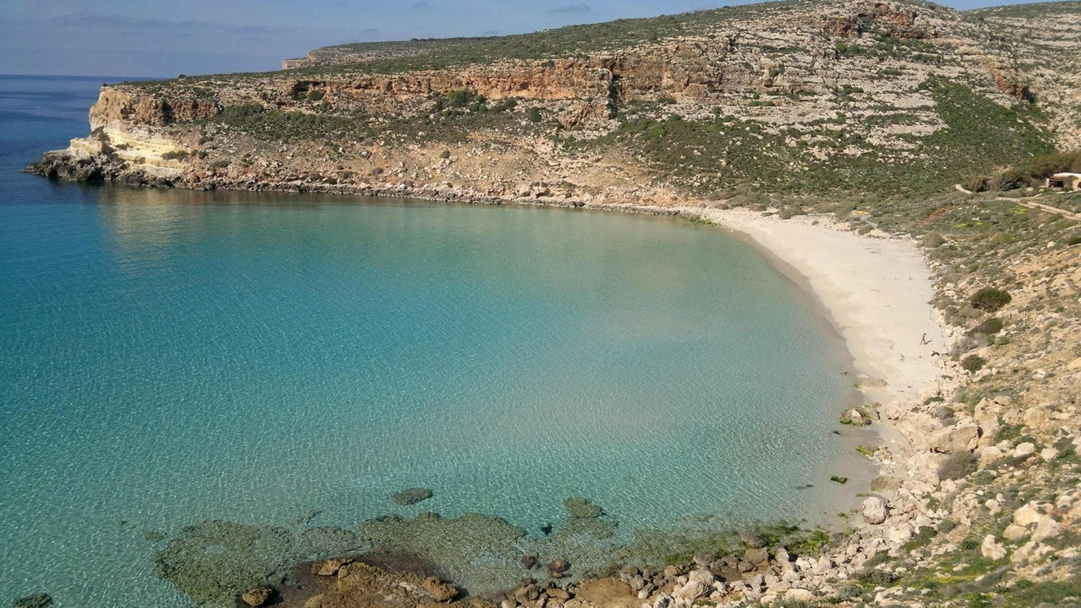 Uno scorcio di Lampedusa (Ansa)