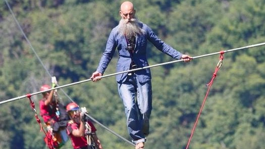 Il ‘funambolo zen’ Andrea Loreni Il ‘funambolo zen’ Andrea Loreni